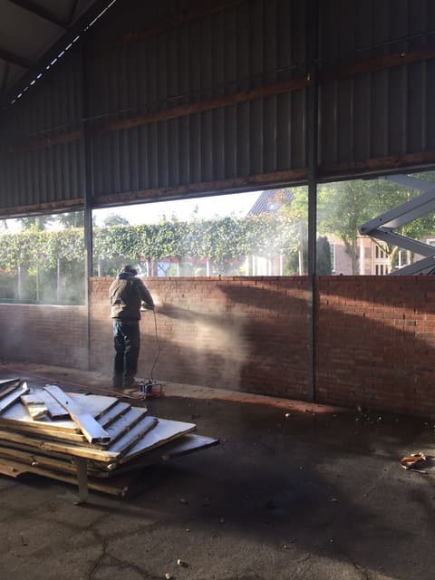 Fase 8 van de renovatie van Van Vliet Caravans in Wateringen