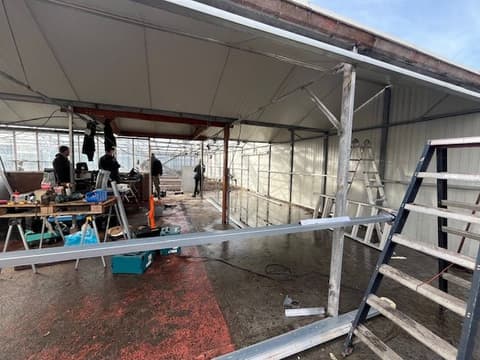 Fase 35 van de renovatie van kasschuur Indoor Moestuintjes