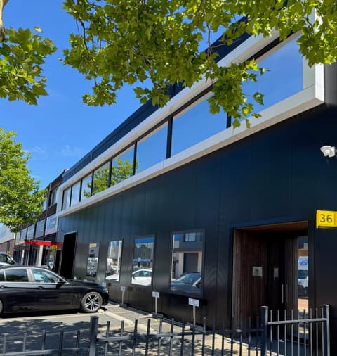 Renovatie van bedrijfspand AJ Tec in Berkel en Rodenrijs