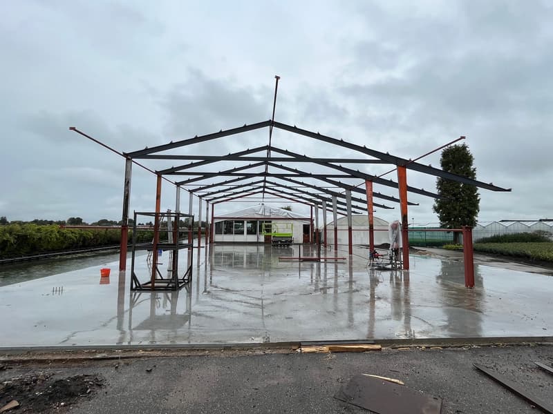 Voor de renovatie: bedrijfspand Wezelenburg in Boskoop