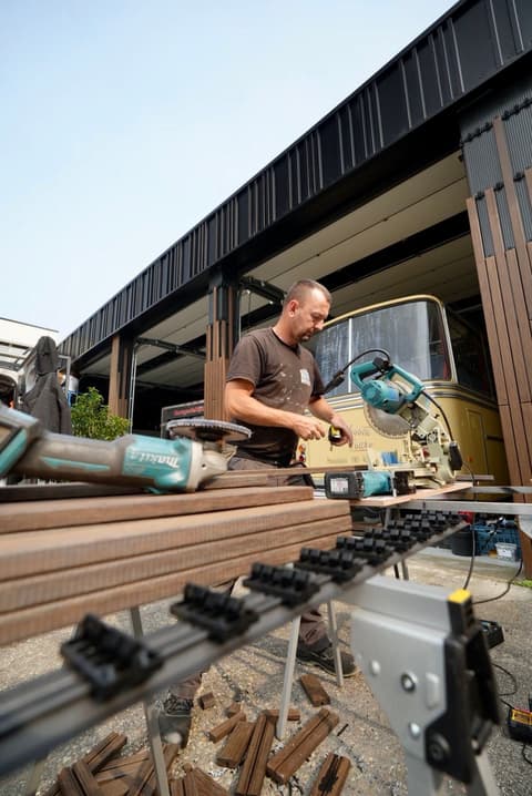 Fase 10 van de renovatie van bedrijfspand Westhoff in Maasdijk