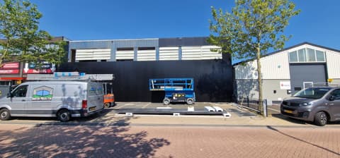 Fase 6 van de renovatie van bedrijfspand AJ Tec in Berkel en Rodenrijs