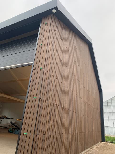 Fase 17 van de nieuwbouw van de schuur in 's-Gravenzande