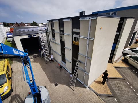 Fase 5 van de renovatie van bedrijfspand Lightshine in Monster