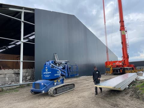 Fase 5 van de renovatie van bedrijfspand Berg Ruimtescheppen in De Lier