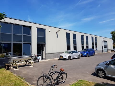 Voor de renovatie: bedrijfsruimte Mr. Seeds in Bleiswijk