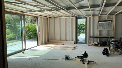 Fase 18 van de nieuwbouw van de schuur in 's-Gravenzande