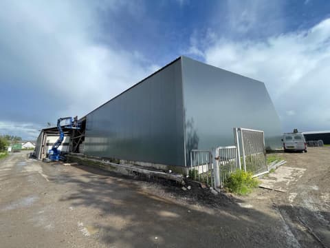 Fase 6 van de renovatie van bedrijfspand Berg Ruimtescheppen in De Lier