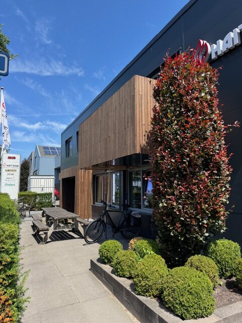 Renovatie Bedrijfspand Nieuw Isolatie Bamboe Zuid-Holland